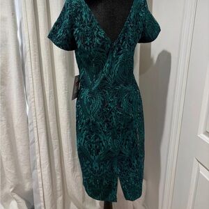 JS Collections Emerald Green Jacquard V-Neck Midi Dress